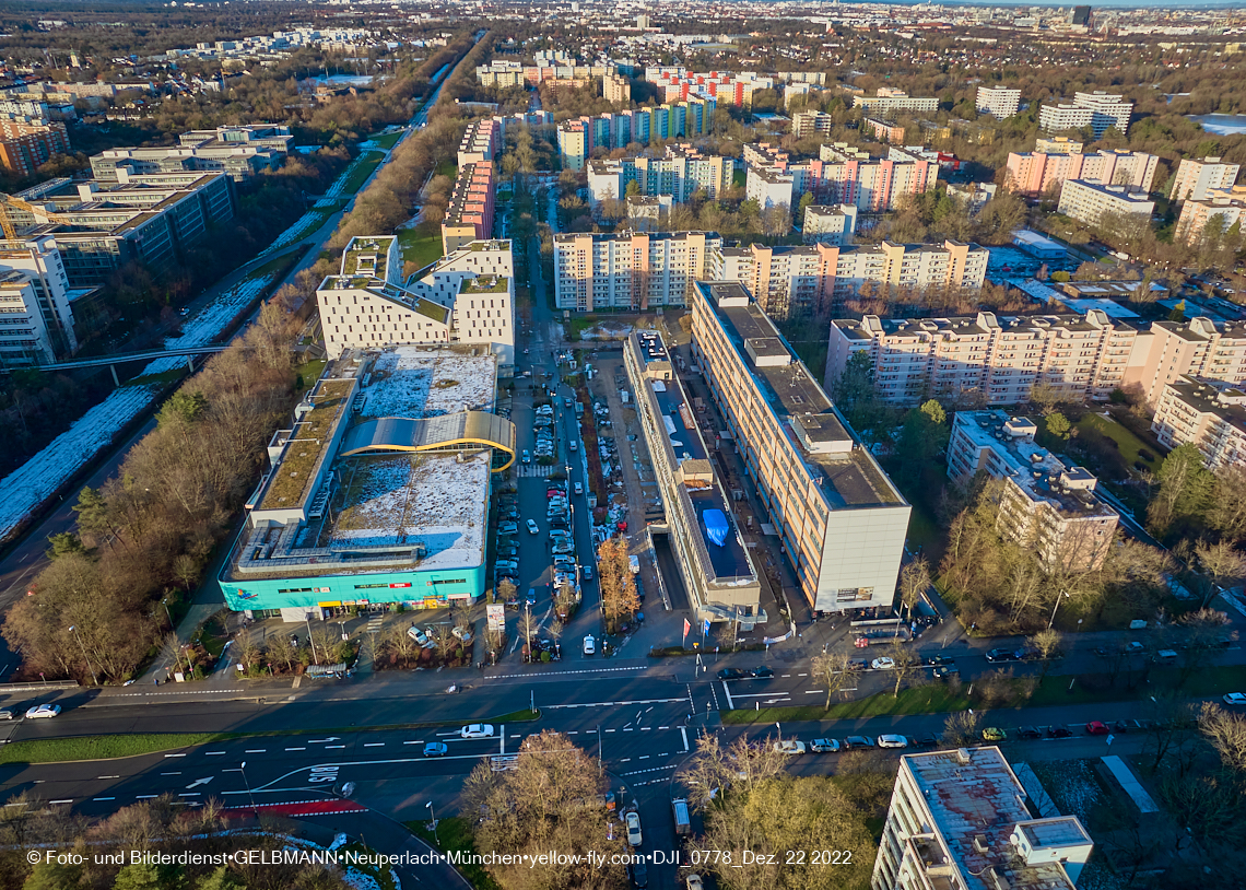 22.12.2022 - Plettzentrum - Rentenversicherung - Ständlerstraße in Neuperlach